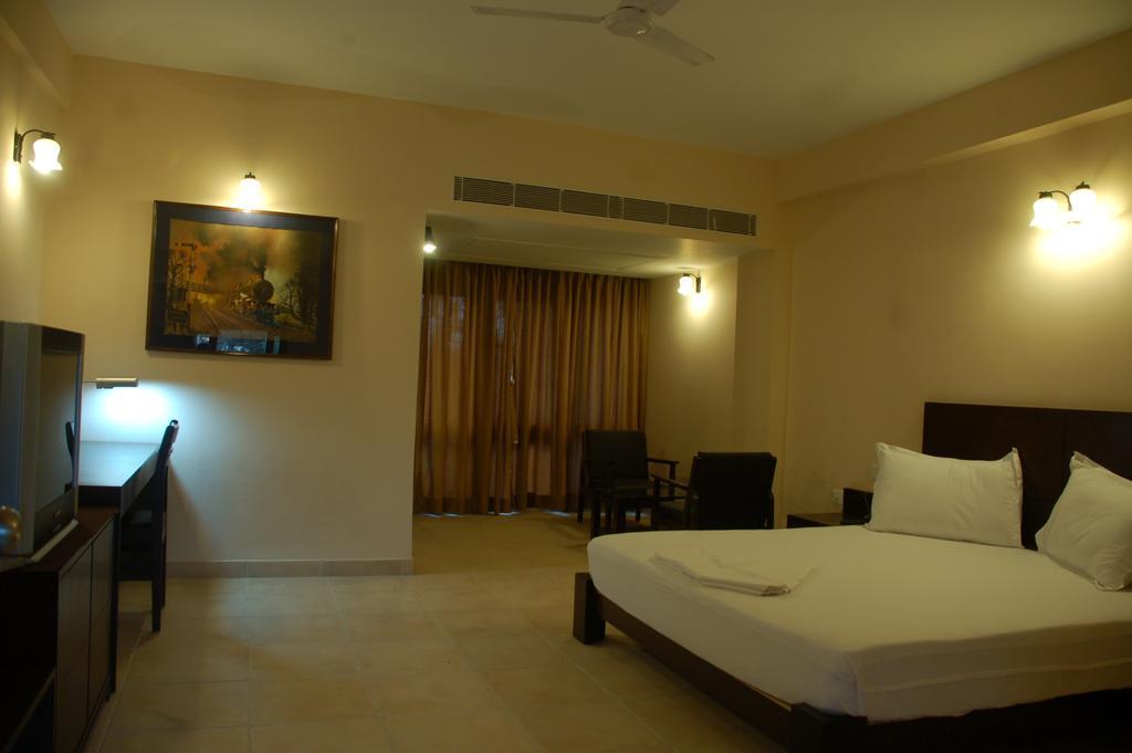 Oyo 15149 Hotel Ajoy Minar Mandarmani Chambre photo