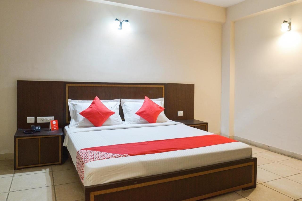 Oyo 15149 Hotel Ajoy Minar Mandarmani Extérieur photo